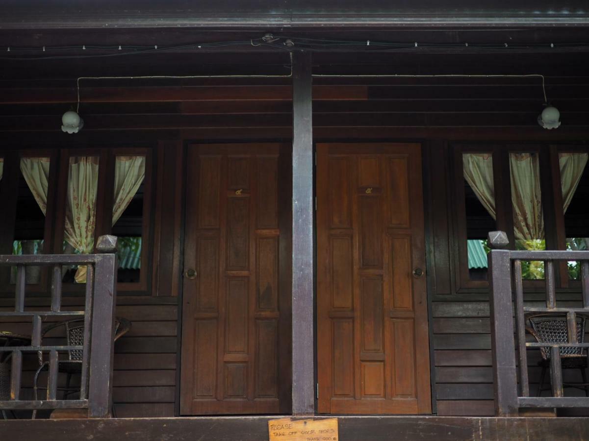 Baan Kong Homestay Phra Nakhon Si Ayutthaya Exterior photo